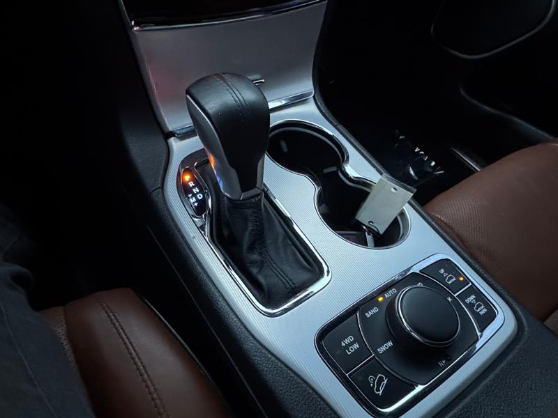 2019 Jeep Grand Cherokee Summit - Photo 12