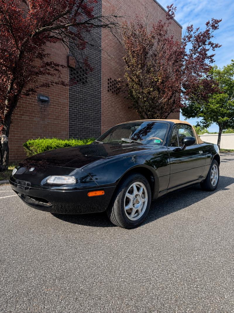1997 MAZDA MX-5 MIATA BASE/M-EDITION/R/POPULAR EQUIPMENT/LEATHER/TOURING/STO-EDITION