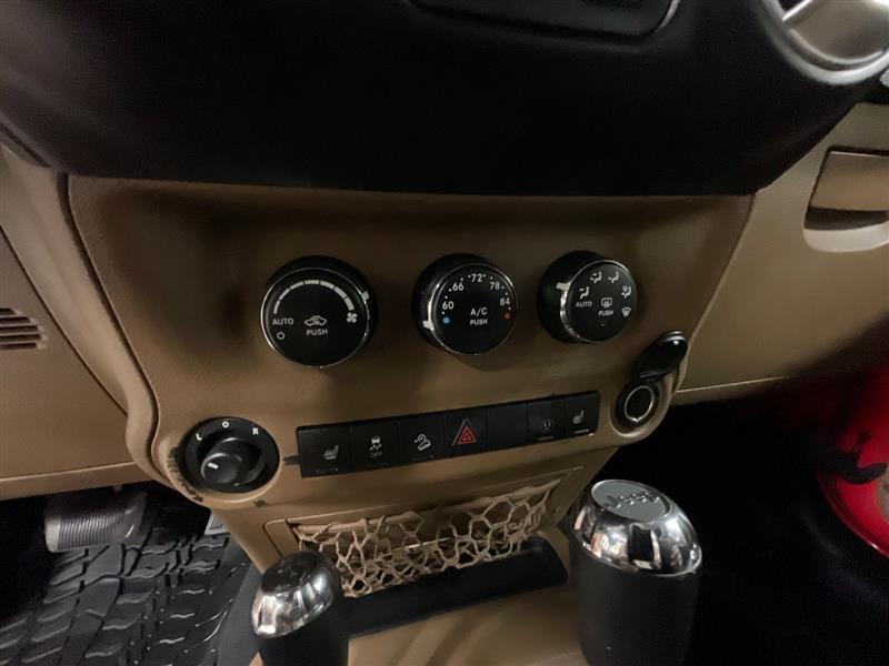 2015 JEEP WRANGLER SAHARA