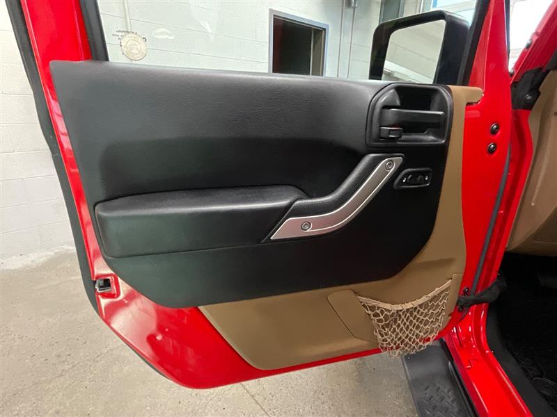 2015 JEEP WRANGLER SAHARA