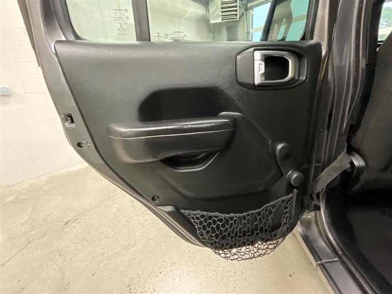 2018 JEEP WRANGLER UNLIMITED SPORT S 4X4