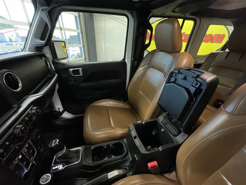 2021 JEEP WRANGLER Unlimited Sahara 4XE