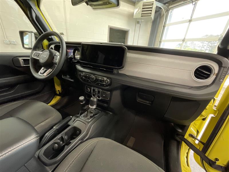 2024 JEEP WRANGLER UNLIMITED SAHARA