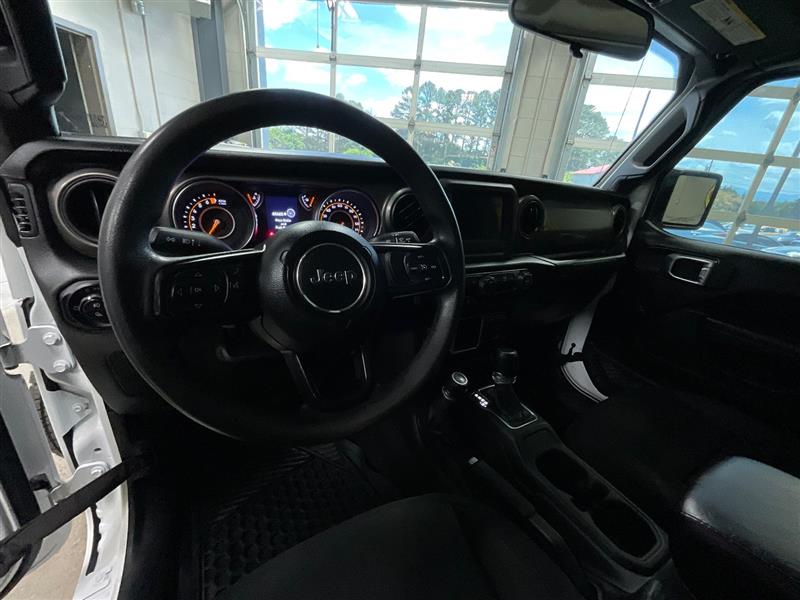 2023 JEEP GLADIATOR SPORT