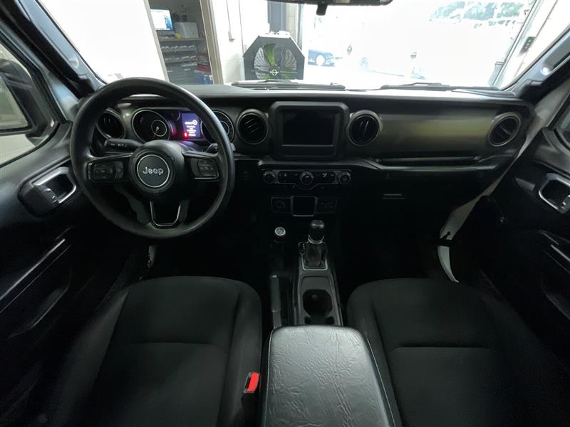 2023 JEEP GLADIATOR SPORT