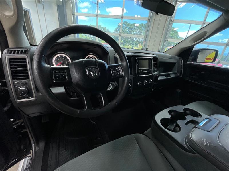 2019 RAM 1500 CLASSIC Express