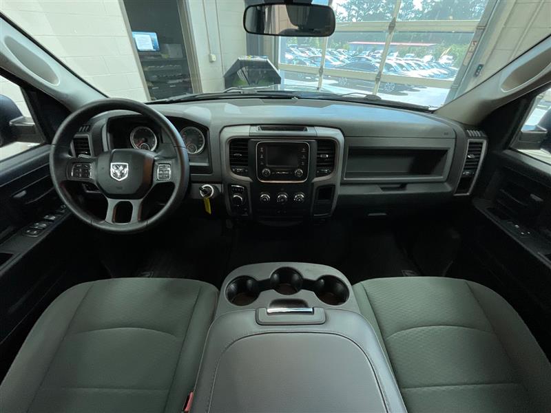 2017 RAM 1500 EXPRESS