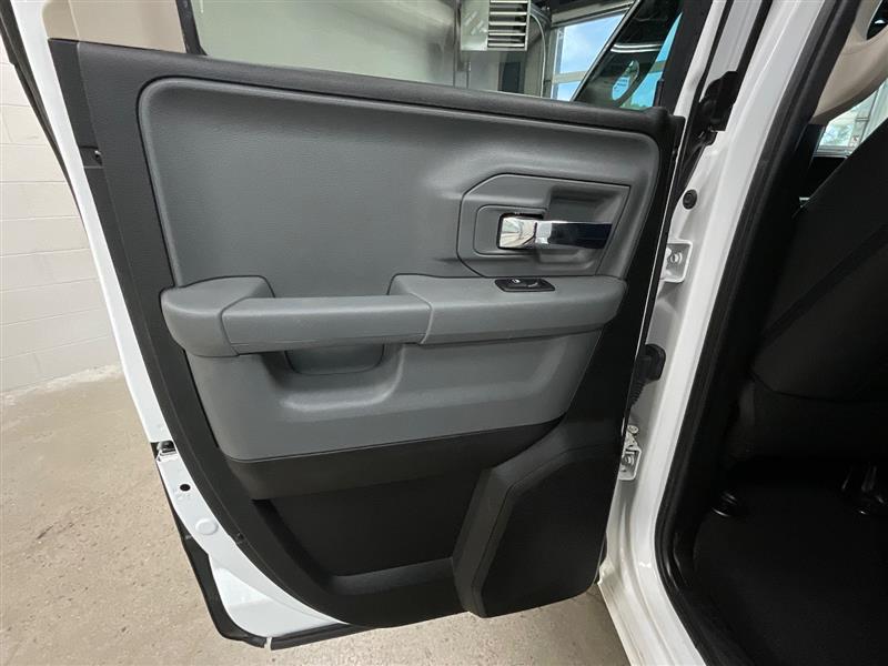 2019 RAM 1500 WARLOCK