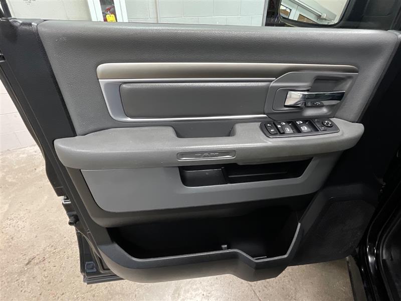 2014 RAM 1500 BIG HORN 4WD