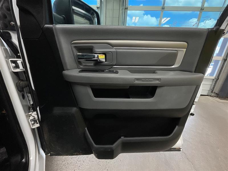 2018 RAM 1500 SLT