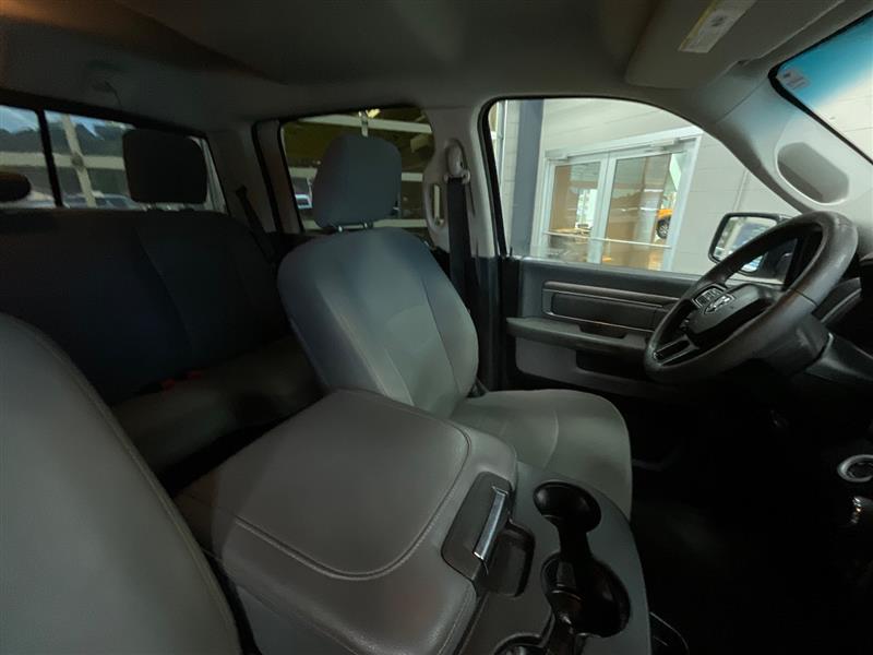 2018 RAM 1500 SLT