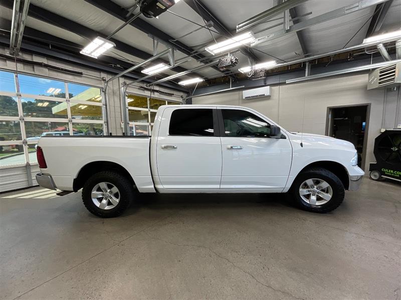 2018 RAM 1500 SLT