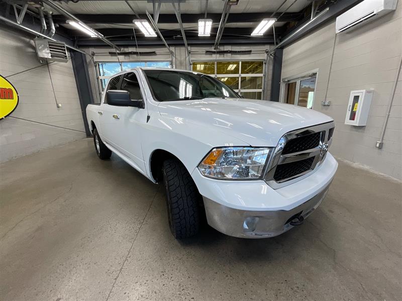 2018 RAM 1500 SLT