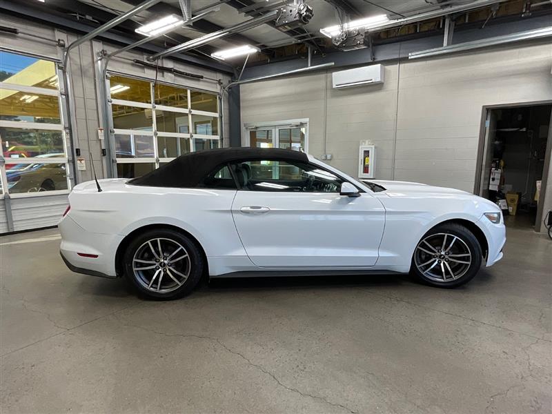 2016 FORD MUSTANG ECOBOOST PREMIUM