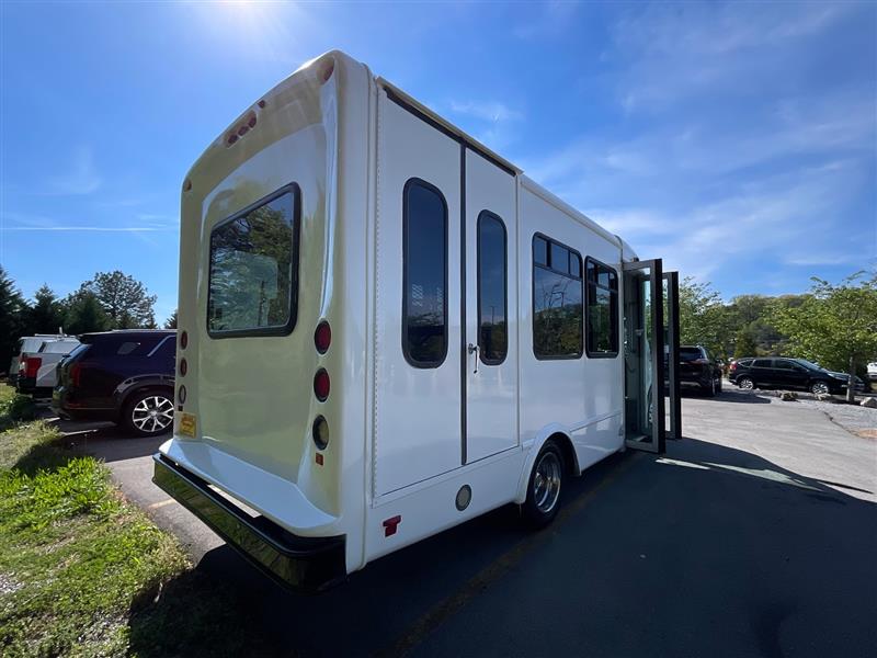 2019 FORD TRANSIT CUTAWAY 