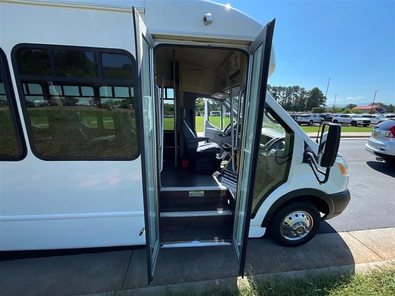 2019 FORD TRANSIT CUTAWAY 