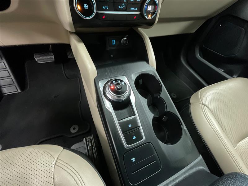 2020 FORD ESCAPE SE SPORT HYBRID