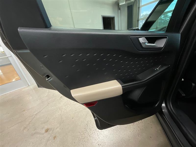 2020 FORD ESCAPE SE SPORT HYBRID