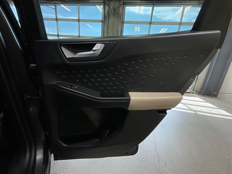 2020 FORD ESCAPE SE SPORT HYBRID
