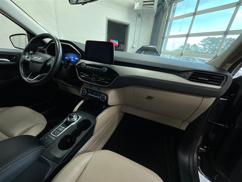 2020 FORD ESCAPE SE SPORT HYBRID