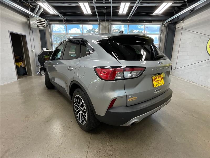 2022 FORD ESCAPE SE PLUG-IN HYBRID
