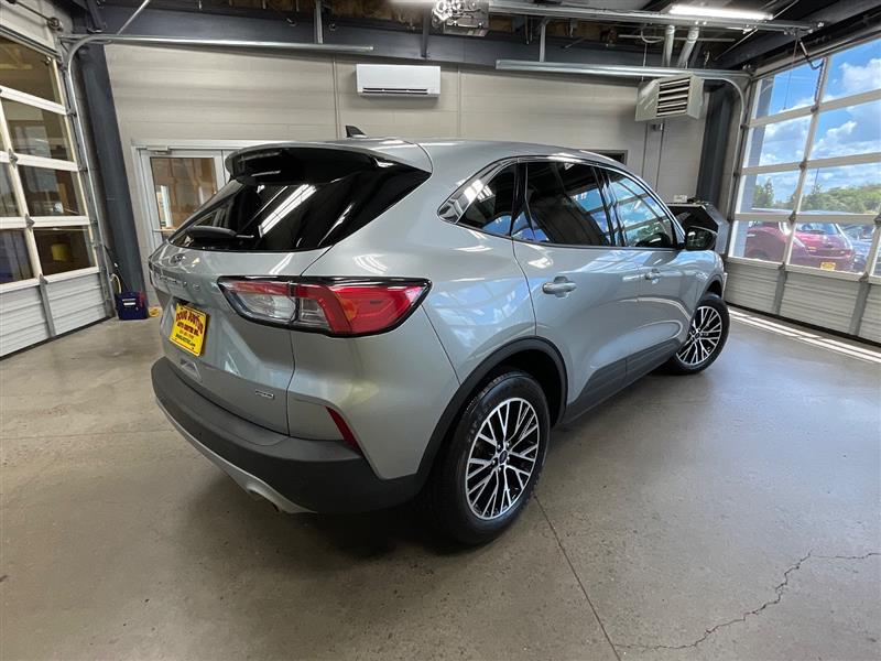 2022 FORD ESCAPE SE PLUG-IN HYBRID