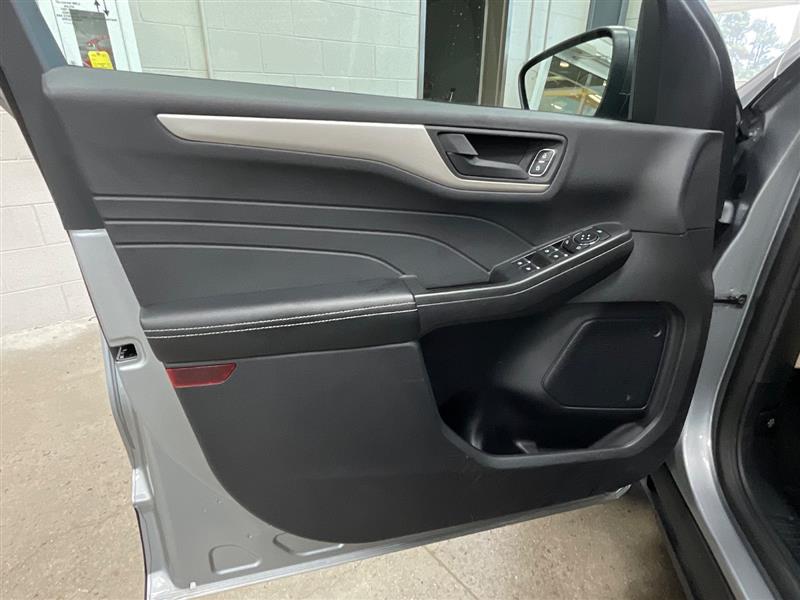 2022 FORD ESCAPE SE PLUG-IN HYBRID