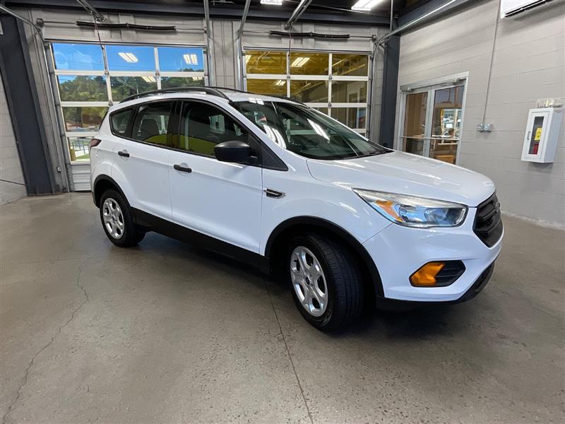 2018 FORD ESCAPE S