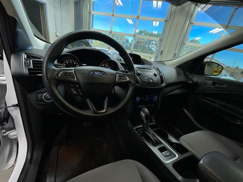 2017 FORD ESCAPE S