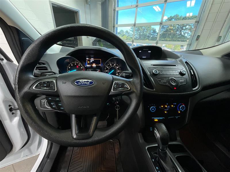 2017 FORD ESCAPE S