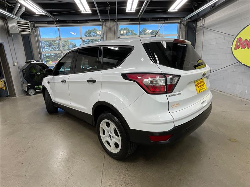 2017 FORD ESCAPE S