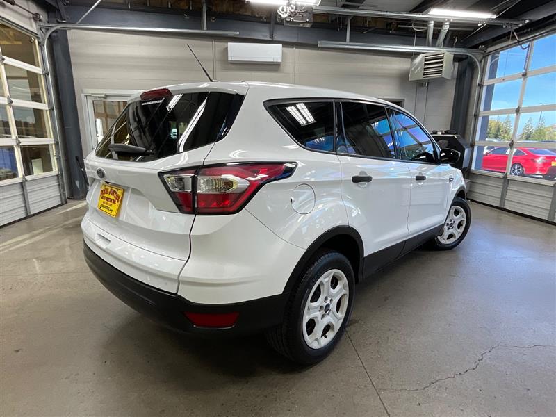 2017 FORD ESCAPE S