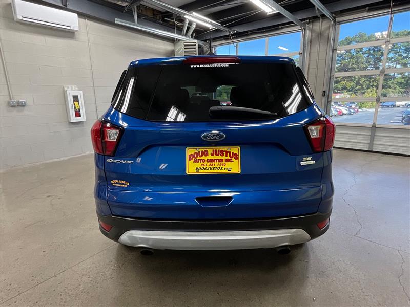 2019 FORD ESCAPE SE