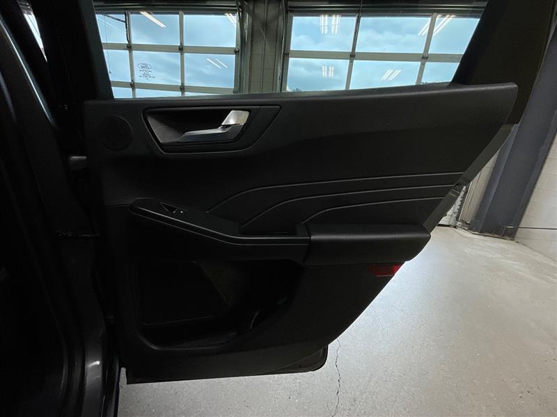 2022 FORD ESCAPE SEL PLUG-IN HYBRID