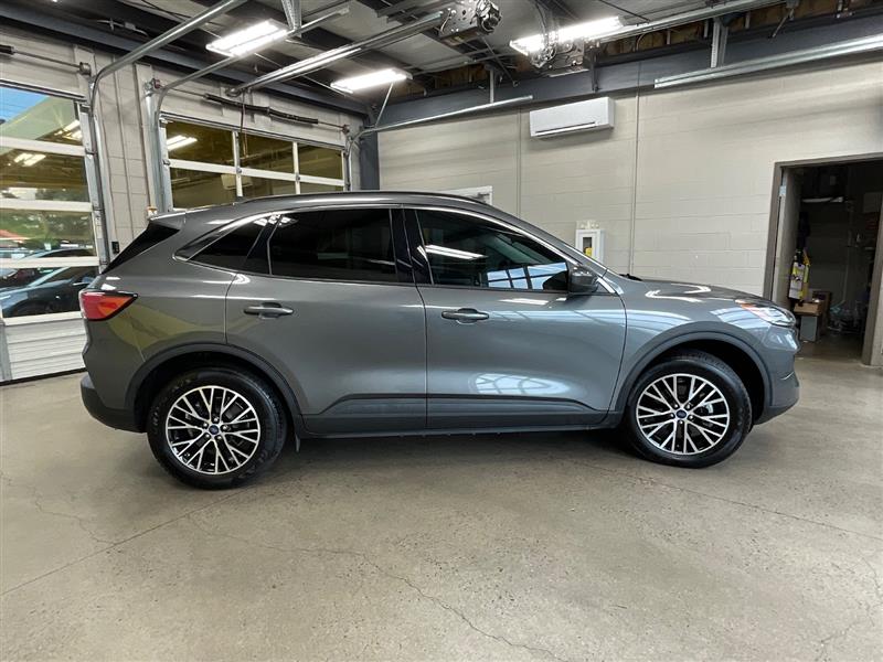 2022 FORD ESCAPE SEL PLUG-IN HYBRID