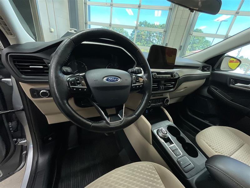 2021 FORD ESCAPE SE HYBRID