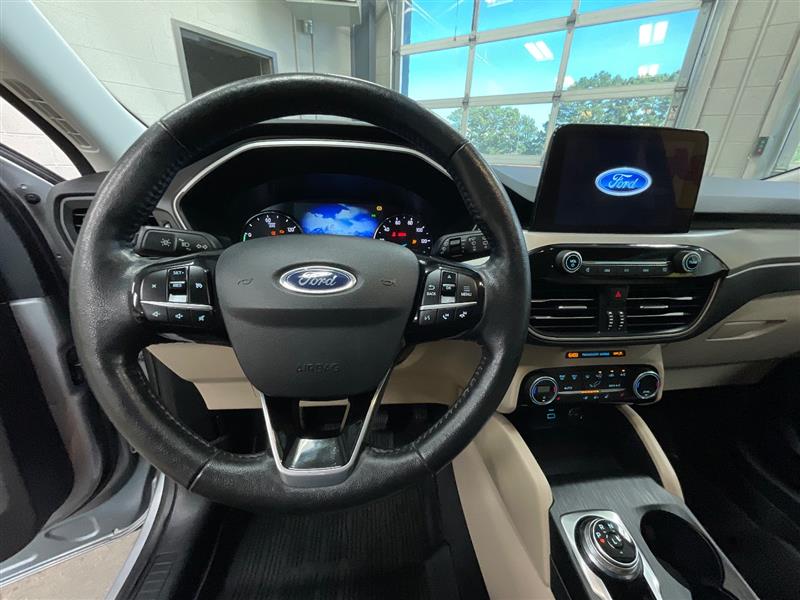 2021 FORD ESCAPE SE HYBRID