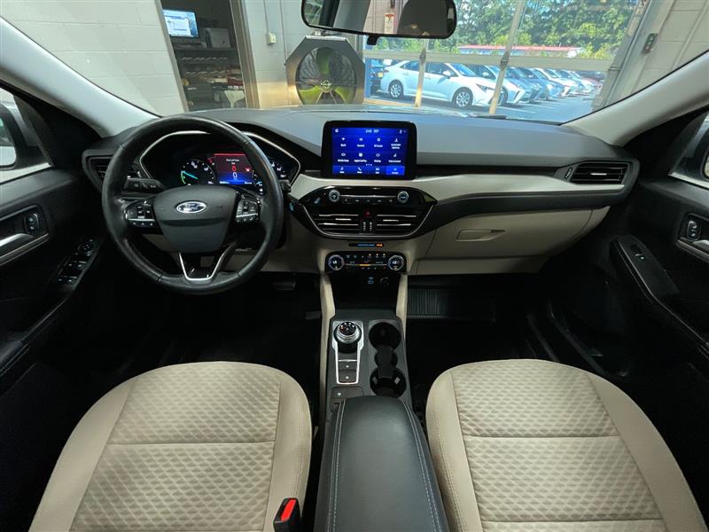 2021 FORD ESCAPE SE HYBRID