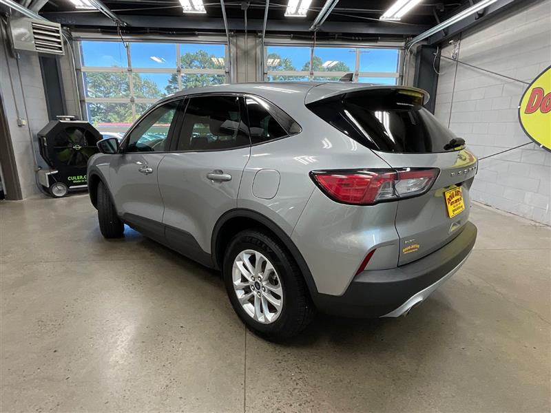 2021 FORD ESCAPE SE HYBRID