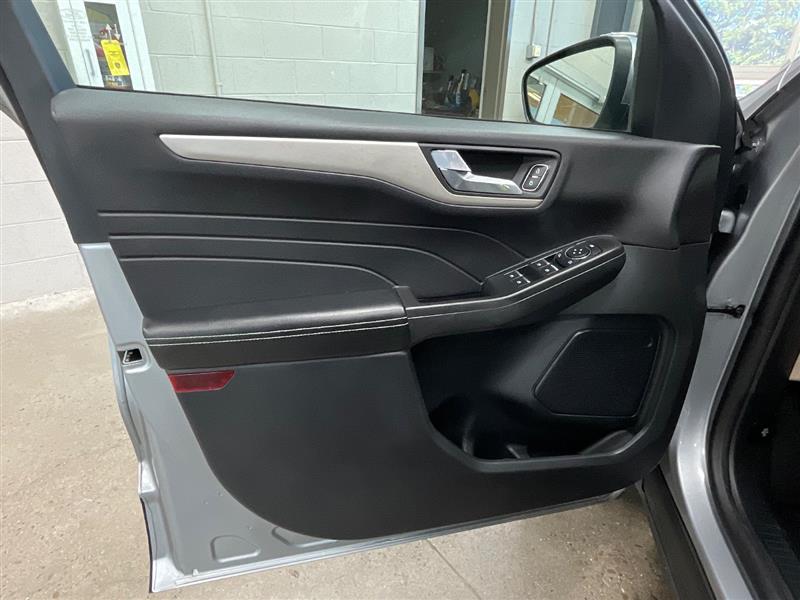 2021 FORD ESCAPE SE HYBRID