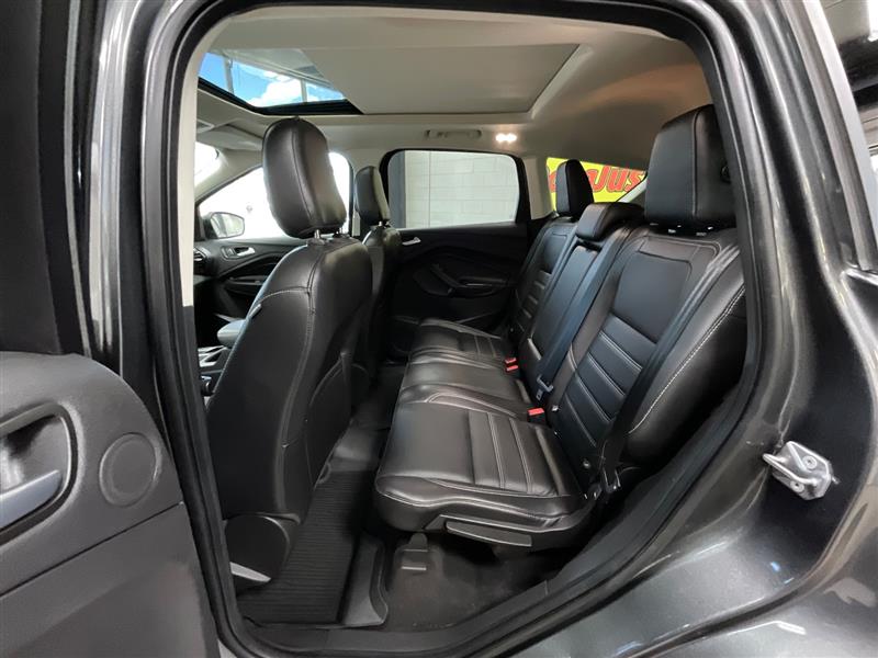 2019 FORD ESCAPE TITANIUM