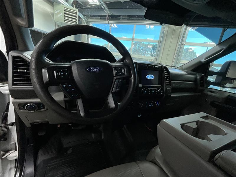 2019 FORD SUPER DUTY F-250 SRW XL
