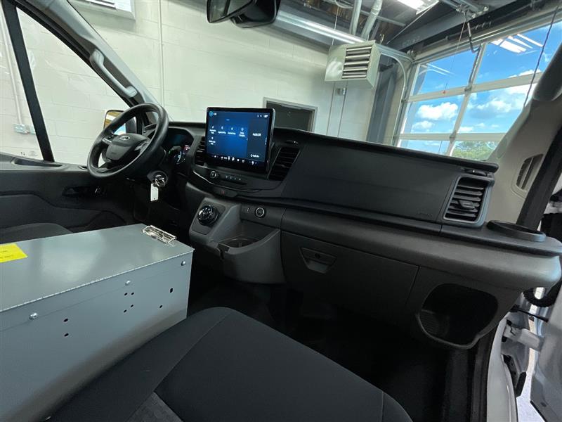 2023 FORD E-TRANSIT 350 