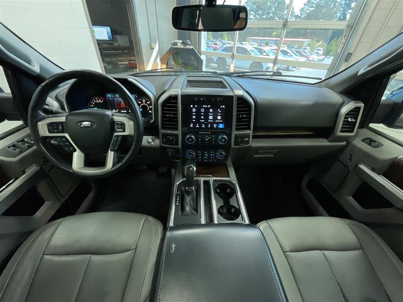 2019 FORD F-150 LARIAT FX4