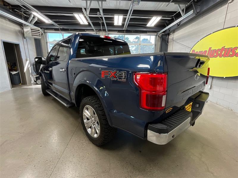 2019 FORD F-150 LARIAT FX4