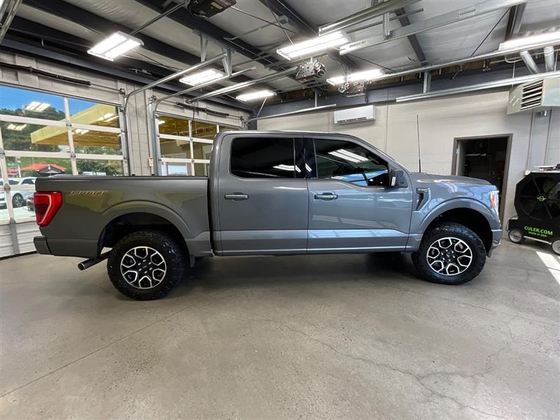 2022 FORD F-150 XLT WITH SPORT APPEARANCE PACKAGE