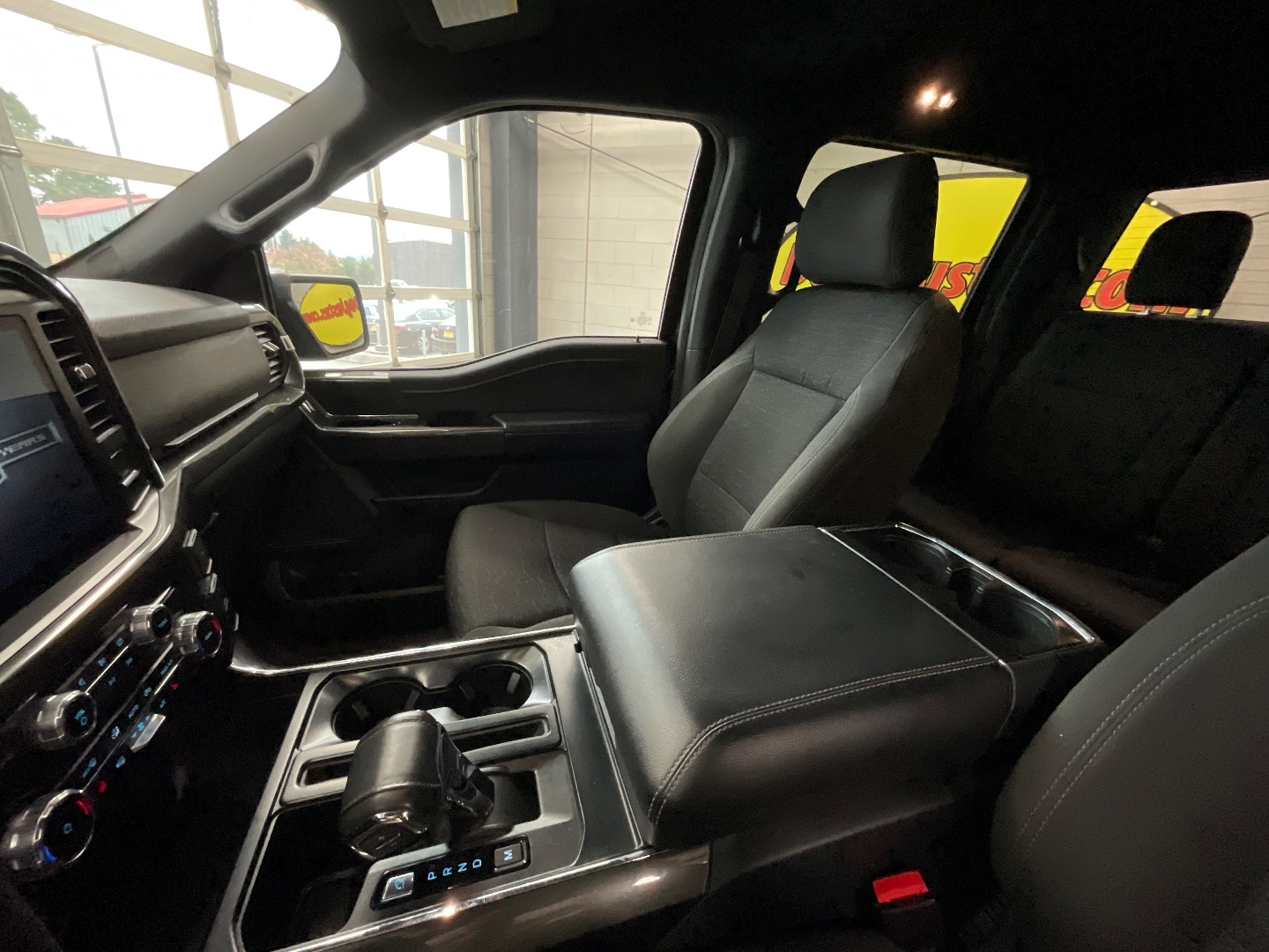 2023 Ford F-150 XLT - Photo 12