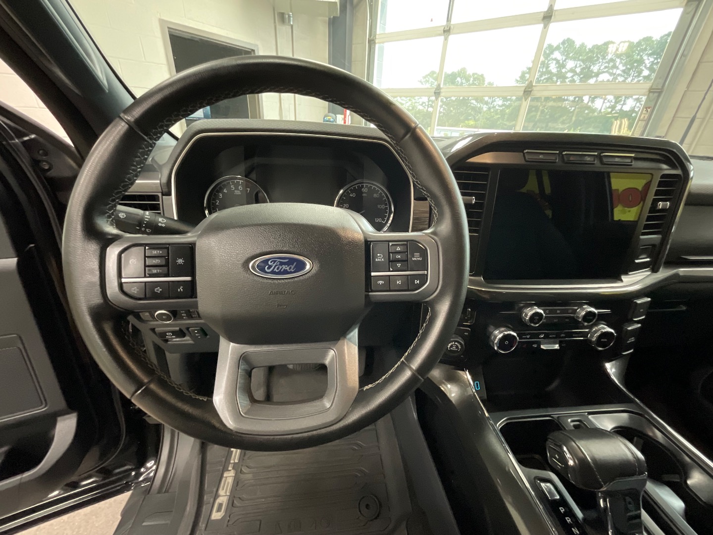 2023 Ford F-150 XLT - Photo 14