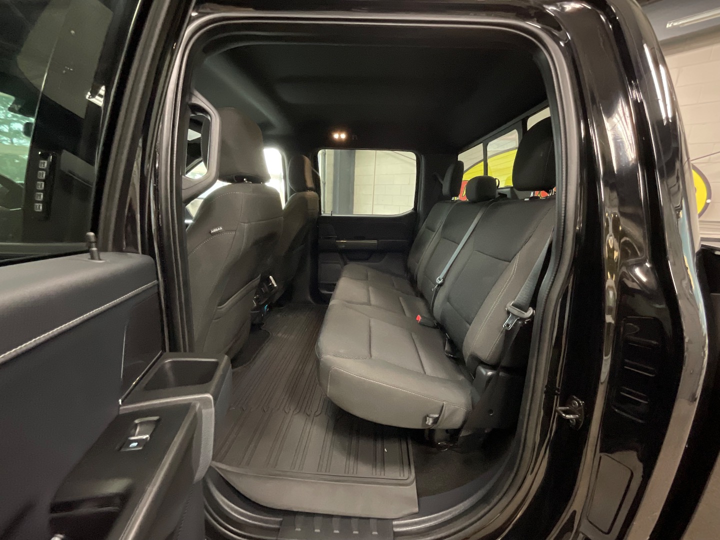 2023 Ford F-150 XLT - Photo 18