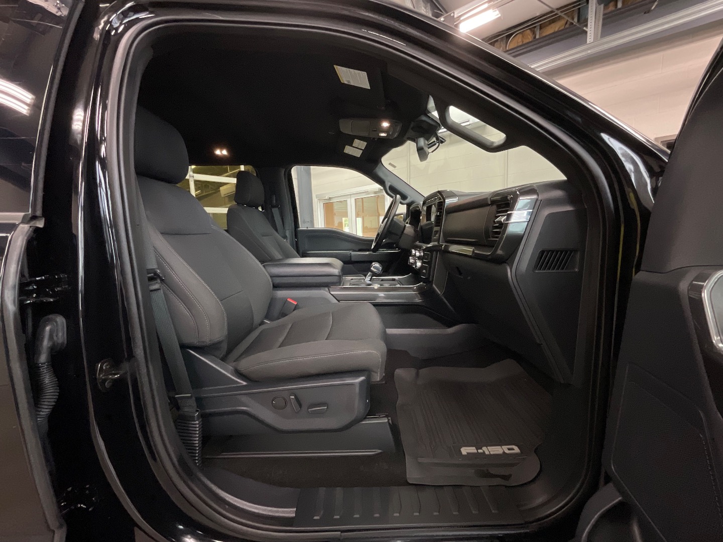 2023 Ford F-150 XLT - Photo 24